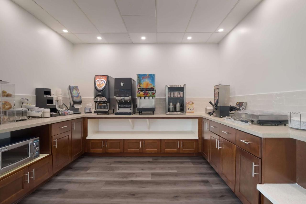 Surestay Plus Hotel By Best Western Upland - Ontario North Экстерьер фото