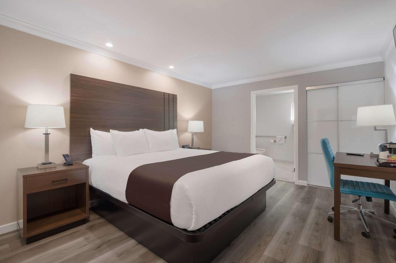 Surestay Plus Hotel By Best Western Upland - Ontario North Экстерьер фото