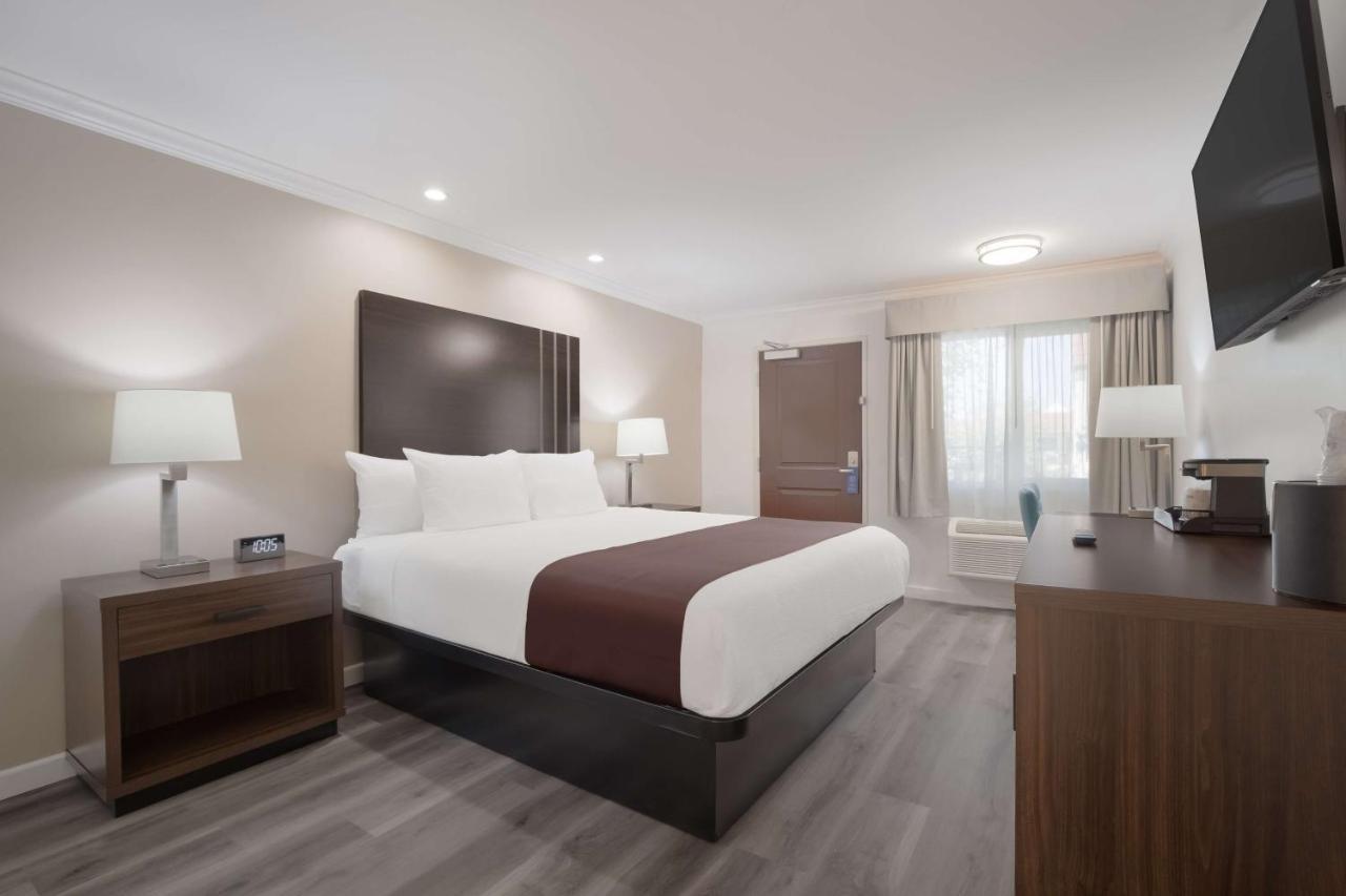 Surestay Plus Hotel By Best Western Upland - Ontario North Экстерьер фото
