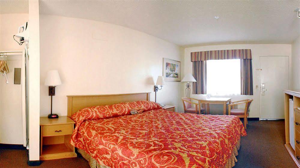 Surestay Plus Hotel By Best Western Upland - Ontario North Экстерьер фото